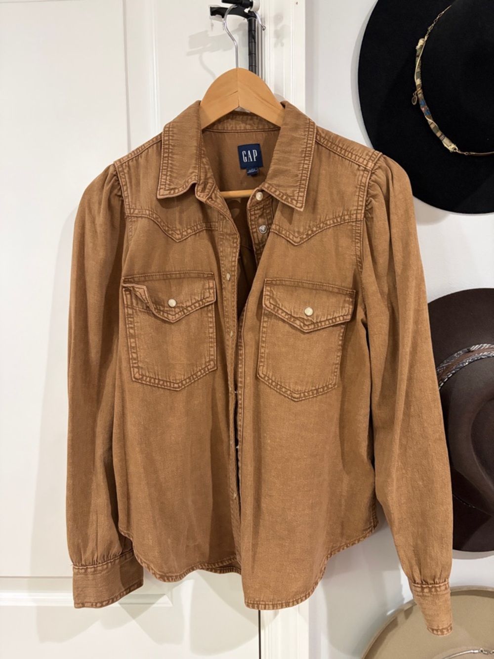 GAP Women's Tan Western Button-Front Shirt